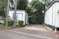 Batemans Bay Holiday Park & Hostel Hotel di Batemans Bay