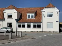 Strandby Badehotel Hotels in Frederikshavn
