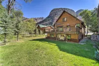 Updated Mtn Home w/ Deck on Uncompahgre River - parking