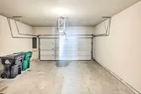 Brand-New Townhome Near UNT/Twu & the Square! - Homestays