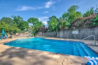 Lake of the Ozarks Vacation Condo w/ Lake View - 3-Star