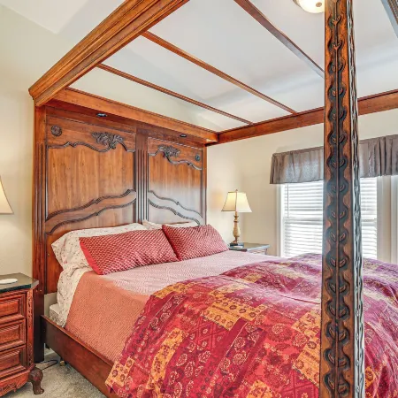 Ranch House in Boulder! Gateway to Nearby Parks!