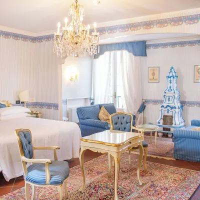 Hotel Duchessa Isabella Collection by Gsa Hotels 大聖堂付属美術館周辺のホテル