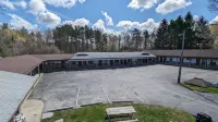 The Nova Motel
