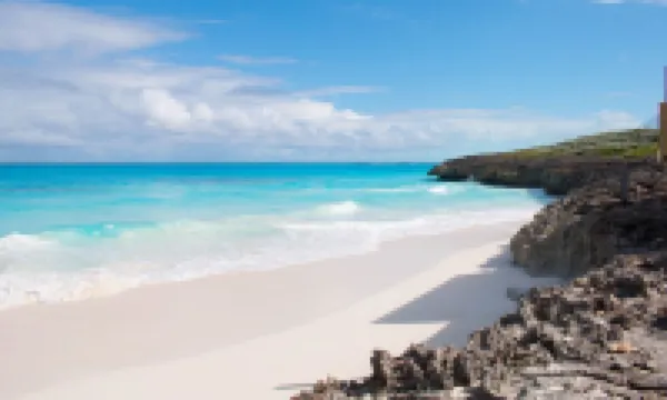 Indigo House - The Coolest House On Exuma のホテル