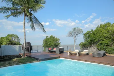 Villa Hundira Hotels near Dutch Canal