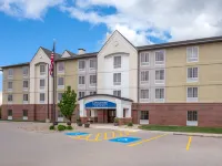 Candlewood Suites OMAHA AIRPORT by IHG Hotels in Carter Lake