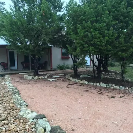 The Guesthouse at Hill Country Pottery
