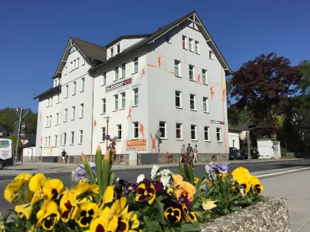 Outdoor Inn Sporthotel Steinach Отели в г. Зоннеберг