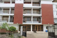 White Coral Hotels near Red Skin Island