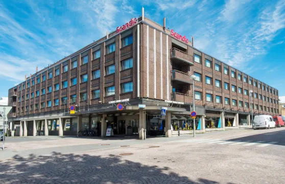 奧盧斯車站堪迪克酒店