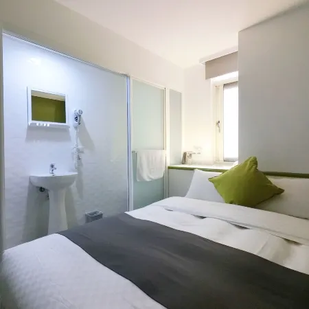 Tioi Hostel