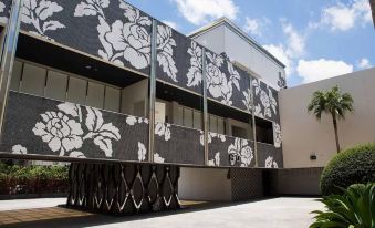 Royal Group Hotel Ming Zu Branch
