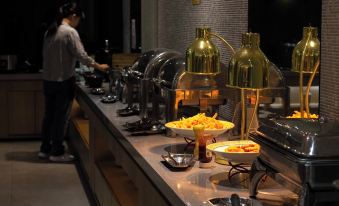 CHECK inn Taichung Wenxin Zhongqing
