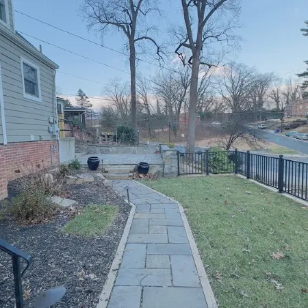 DC Metro: Cozy 4BR Cottage on a Hill - Pets allowed