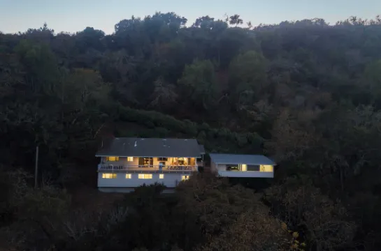 Vino Blanco by AvantStay Private Wine Country Home w Mtn Views Deck