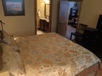 3 bed/2 bath condo, Grand Targhee/Jackson Hole skiing, Yellowstone home base