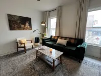 Updated 2Br, 5Min/Nwmc, 5Min/Dwntwn, Prvt Parking Hotel dekat Kamp Kill Kare State Park
