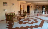Hotel Plaza Hotels in Santa Elena
