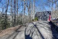 Charming Franklin Cabin with Deck Stunning Views! - 3-stjärniga