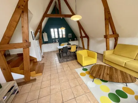 Appartement le Saint-Nicolas Auxerre les Quais Отели в г. Yonne