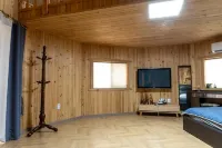 Goesan Neutinamu House Pension