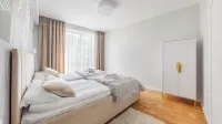 أبارتامنتي نادمورسكي سون آند سنوو