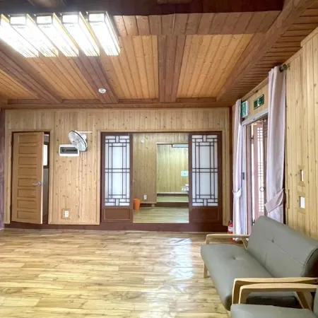 Muan Hae Beach Naru Pension