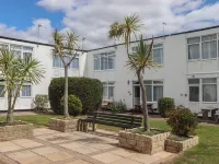 Dolphin Chalet Hotel di Dawlish