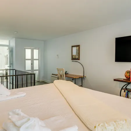 Dtwn at Your Door: Historic Frederick Gem w/ Yard! Hotel a Frederick