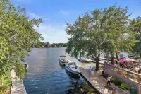 3 Bedroom Okauchee Lake