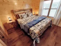 Hoot Haus New Cabin-Mtn Views from Valley-Mesmerizing