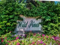 Beautifully furnished 3rd floor corner condo W/ view!