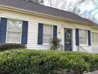 Charming 1930's Euclid Ave Bungalow Hotéis em Laurel