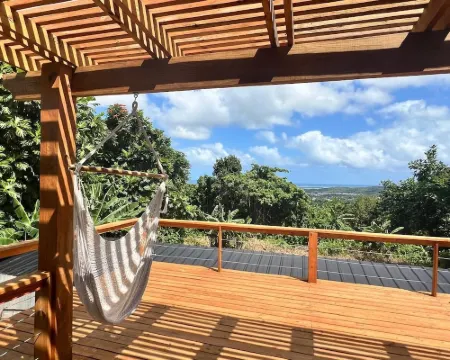 Coyaba House- Private Pool Oasis w/ Ocean View Near The Rainforest & Beaches Hotels in Zarzal