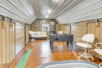 Walk to Spring Lake w/ Waterpark: Family Retreat! - Wifi