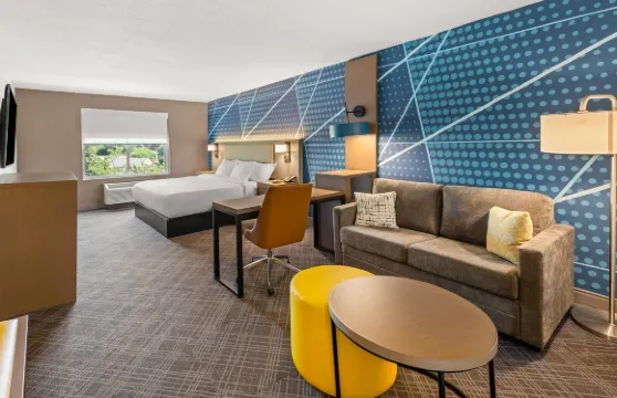 奧拉西 - 堪薩斯城凱富套房酒店