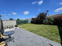 2 Bedroom Private vacation home Hotels in Villers-Cotterets