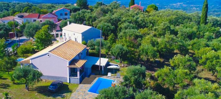 Villa ChrisDina Hotels in Thinali