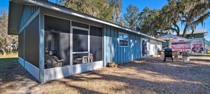 Waterfront Studio w/ Dock Access in Inglis! Hotels in Levy County
