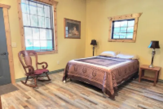 Higgins Mountain Retreat - 10 minutes from Downtown Spearfish!