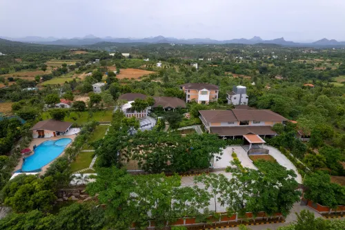 Trishvam Symphony Hotel di Krishnagiri