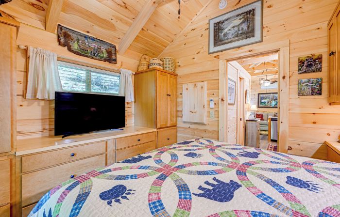 Franklin Cabin w/ Creek Access: Hike & Fish!