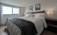 Oceanfront Home Views! Path to Beach! Dog Friendly! Great Outdoor Spaces-Updated