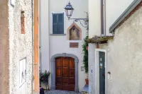 Casa Mina - by MyHomeInComo