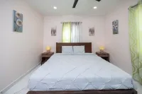 Newly Built SJ Residences 104–Modern 1-Bd in Venetian, Just Minutes to the Beach