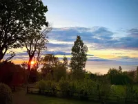 HOUSE ON THE HILLS ABOVE TROUVILLE. Panoramic sea view (and access)