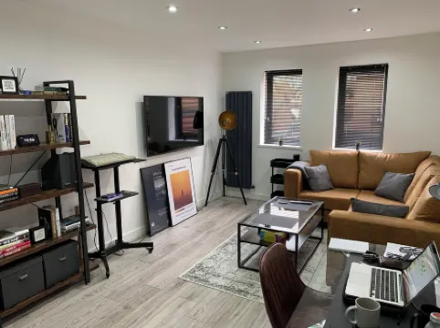 Bachelor Pad Studio Apartment Отели в г. Мэйденхед