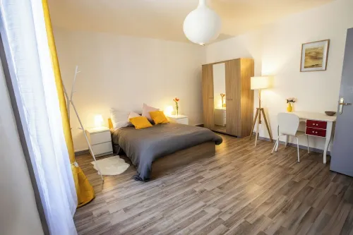 BEAUTIFUL 52 M2 CITY CENTER APARTMENT