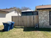 RV w/master bedroom, full bath & kitchen. 키르비 호텔